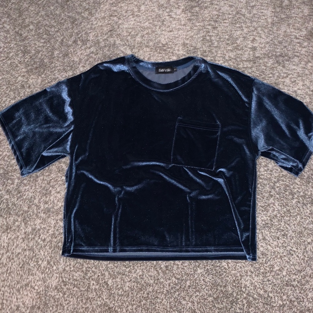 Boutique velvet ss crop